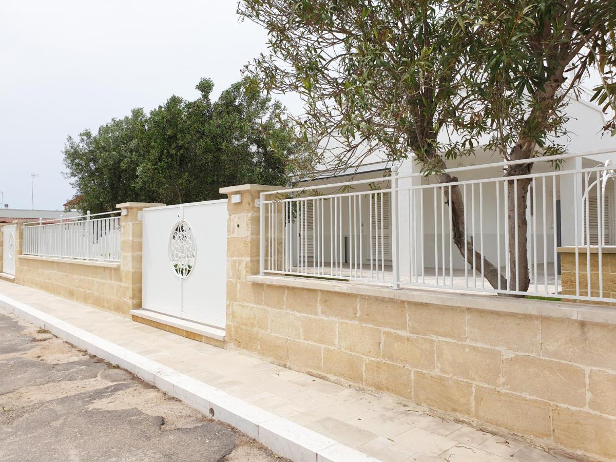 La Baia Apartments Torre Lapillo Zewnętrze zdjęcie