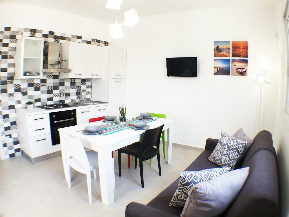 La Baia Apartments Torre Lapillo Zewnętrze zdjęcie